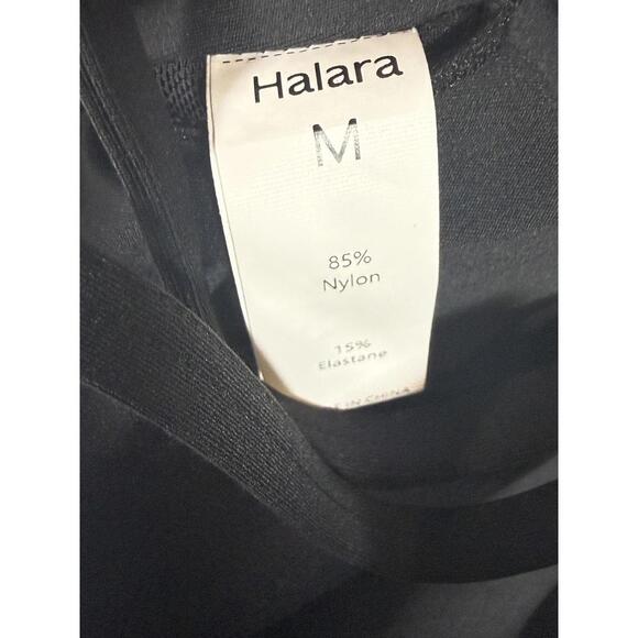 NWT Halara Strappy Back Sports Bra Black Size Medium - Picture 5 of 6